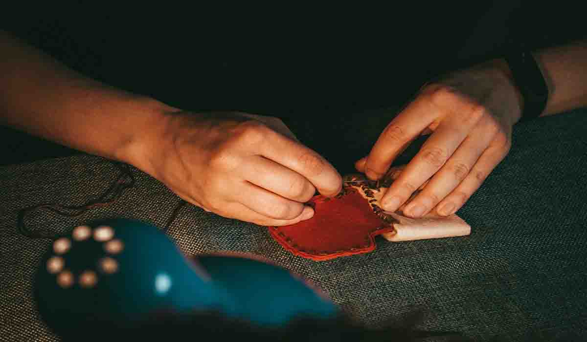 This is a photo showing a cutting for making a handbag