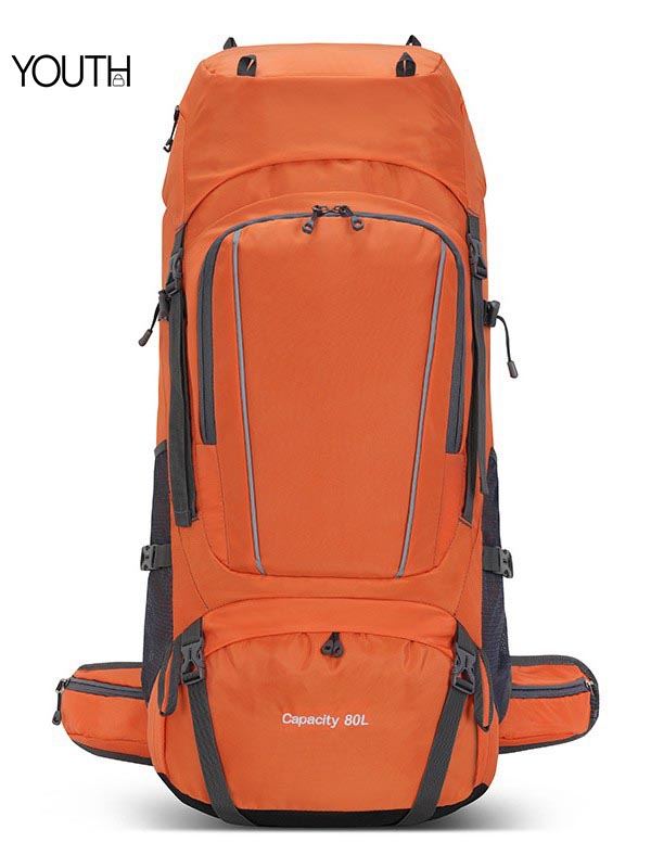 This is a main photo for a men's hiking backpack style#yt0058