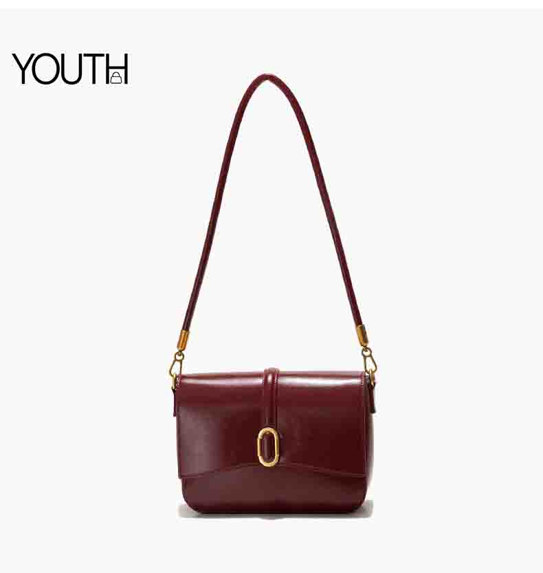 This is a main photo for a burgundy crossbody bag style#yt0072
