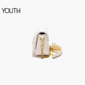 This is a side view photo for a beige chain crossbody bag style#yt0073