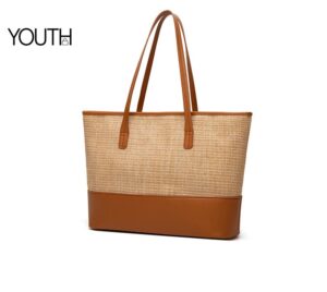 This is a microside view photo for a large straw bag style#yt0111