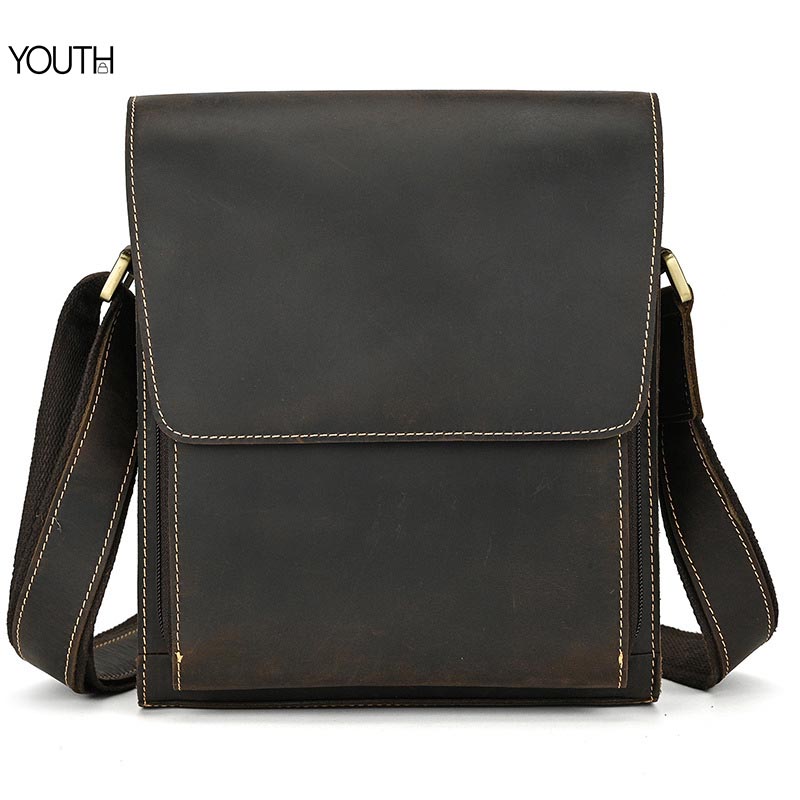 This is a postive view photo for a black leather messenger bag style#yt0124