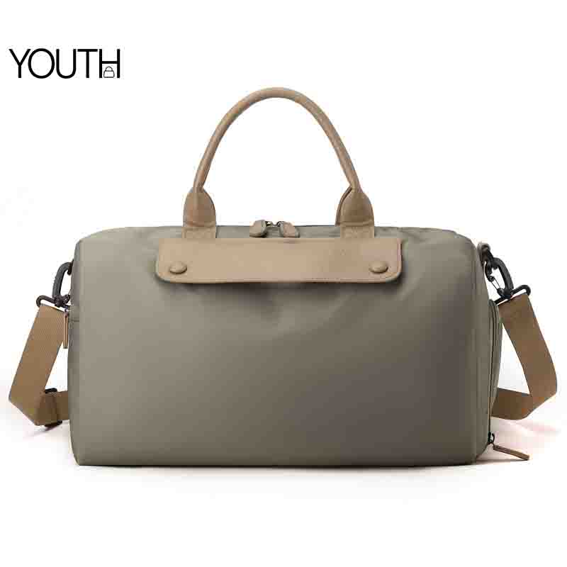 This is a main photo for duffel bag for international travel style#yt0158