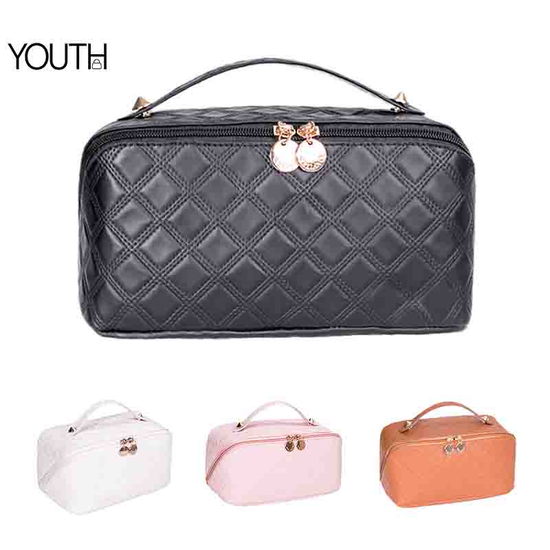 This is a main photo for a cute cosmetic bag style#yt0190