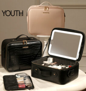 This is a collection view photo for 3 colors Make up box&case with mirror style#yt0194