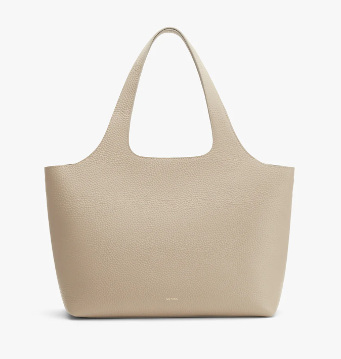 cuyana leather tote 1